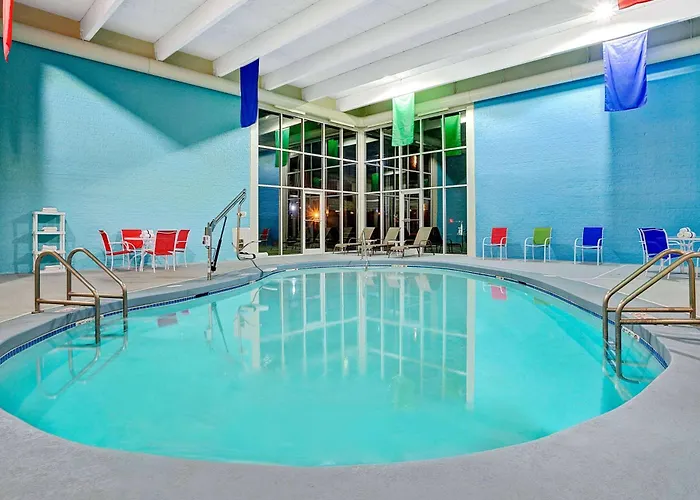 Travelodge By Wyndham Iowa City