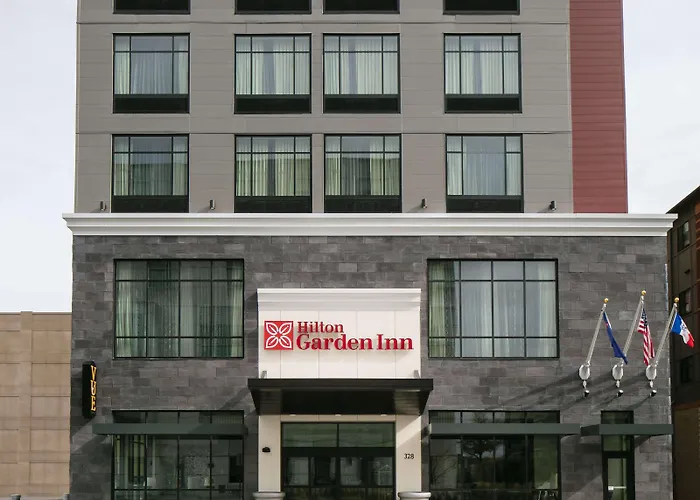 Hilton Garden Inn Iowa City Downtown University